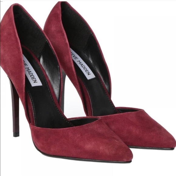 Steve Madden Shoes - Steve Madden Varcityy Heels